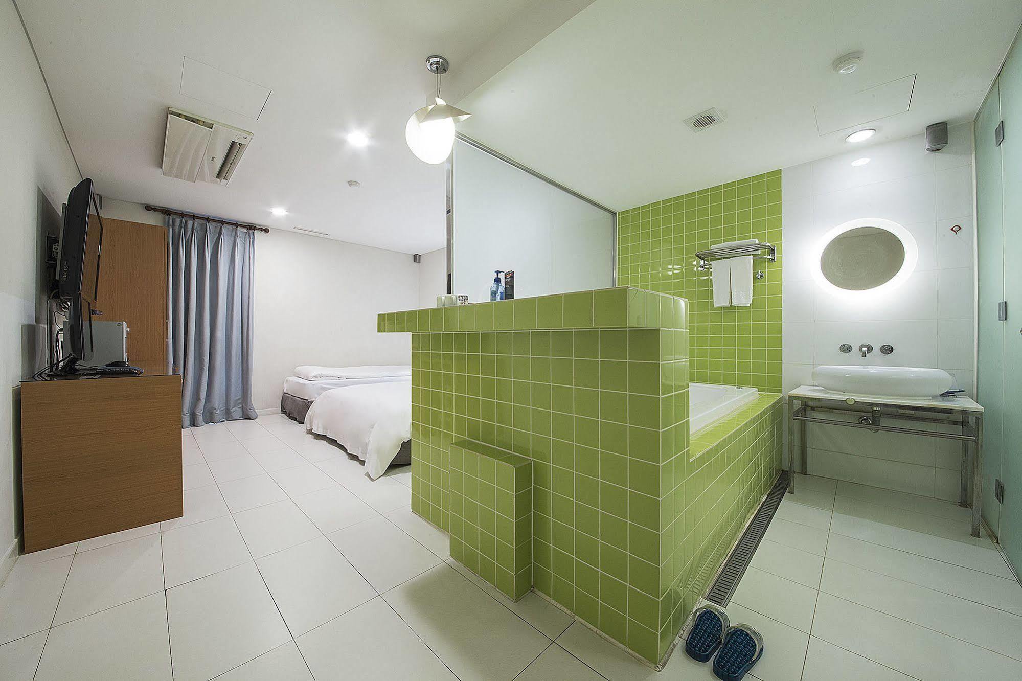 Mate Hotel Seoul Gimpo Luaran gambar